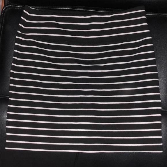 American Eagle Outfitters Dresses & Skirts - American eagle outfitters striped mini skirts American Eagle Outfitters Dresses & Skirts - American eagle outfitters striped mini skirts